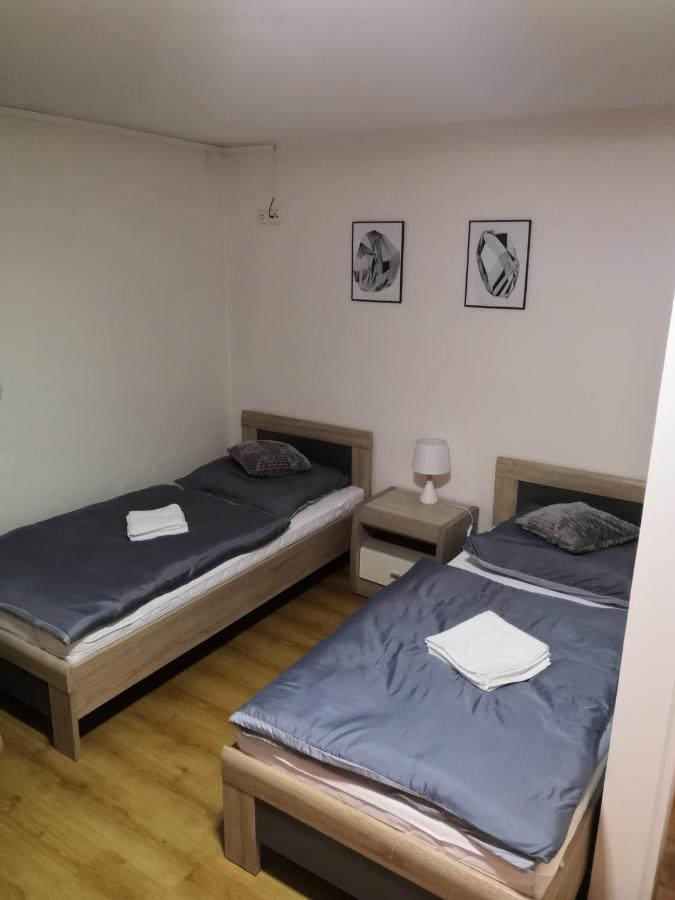 Penzion Ubytovani U Parku S Parkovistem Ceska Lipa Luaran gambar